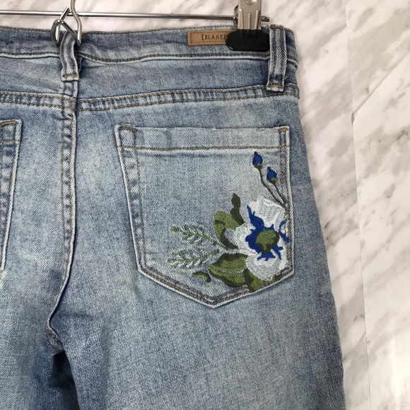 Blank NYC Embroidered Jeans Raw Hem Size 25 - Picture 8 of 14